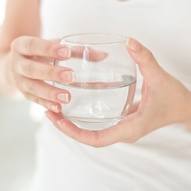 trucs om u te helpen water te drinken (Bigstock)