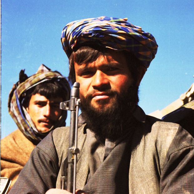 Talibanes en Afganistán en 1996
