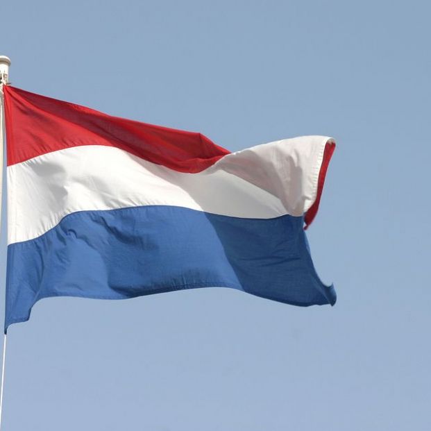 Bandera del Reino de los Países Bajos (BigStock)