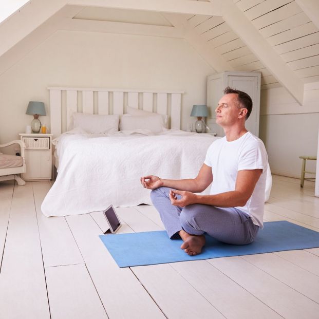 Apps para combinar yoga y fitness en casa