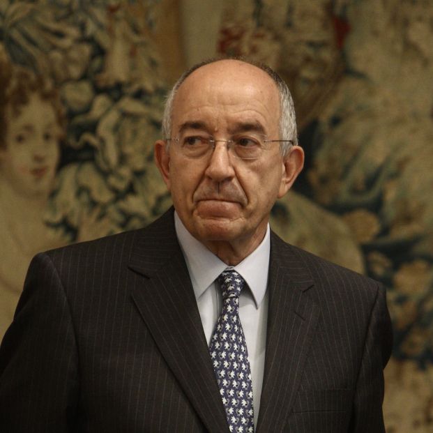 Fernández Ordóñez, el día de la toma de posesión de su sucesor, José María Linde
