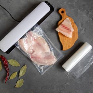 https://amp.65ymas.com/uploads/s1/36/82/71/bigstock-vacuum-packaging-of-fish-the-366038896_3_300x300.jpeg