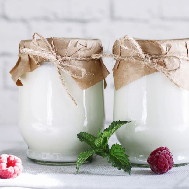 ¿Es bueno consumir el ‘liquidillo’ que hay en los yogures? Foto: bigstock