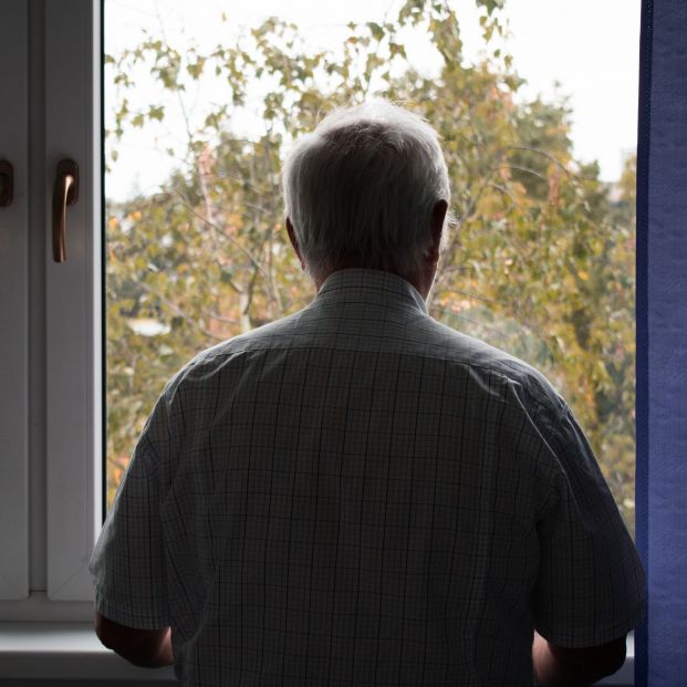 El "impacto emocional" del confinamiento en los mayores que viven solos
