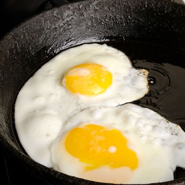 bigstock Chicken Eggs Fried Eggs In A  381270992