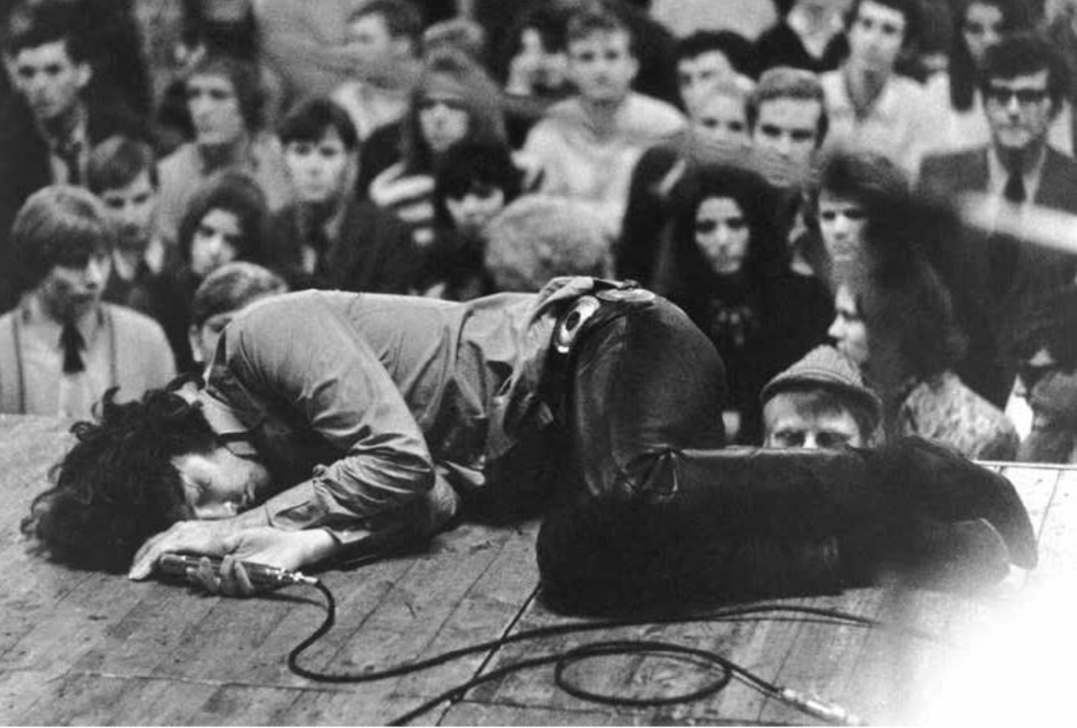 Jim Morrison. Foto: Libros Cúpula