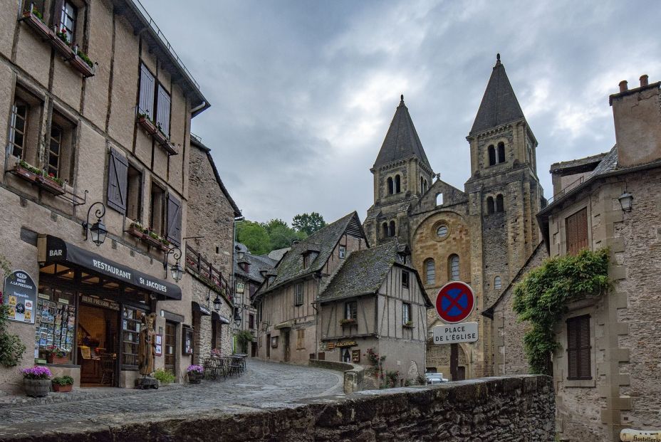 ¿Quieres viajar a la Edad Media? Visita el sur de Francia: Conques 