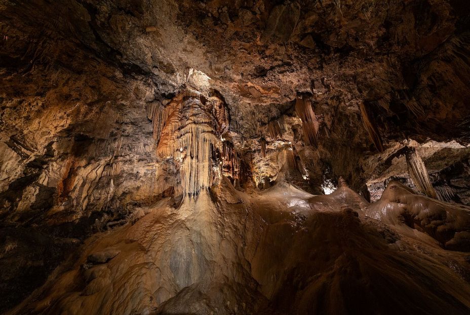 Las cuevas más bonitas de España: Valporquero