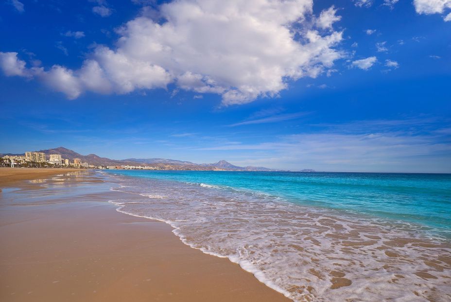 Las playas más bonitas de Alicante: Muchavista 