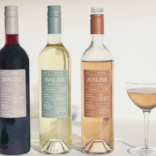 Avaline, el vino ecológico que Cameron Díaz elabora con uvas catalanas y que puedes comprar por Internet (Foto-Bigstock) 2)