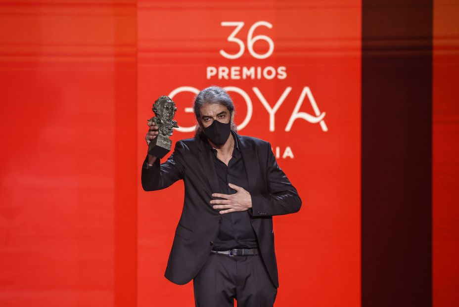 EuropaPress 4249696 director fernando leon aranoa recoge goya 36 gala premios goya palau les