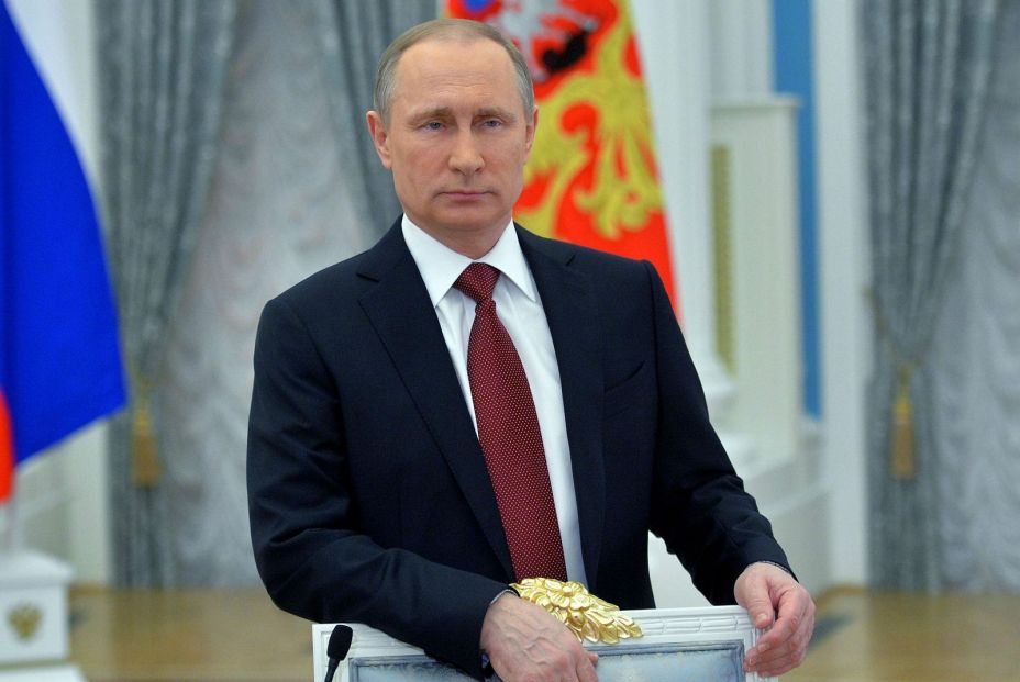 Putin: la mano negra enseña sus garras