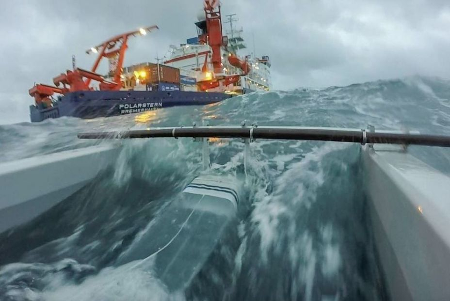 EuropaPress 4362995 encuesta contaminacion plastica buque polarstern